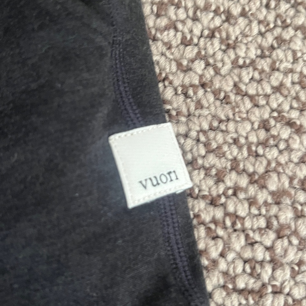 Vuori shorts - Picture 6 of 6